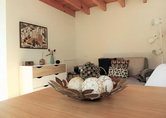 House / Casa Apartment *