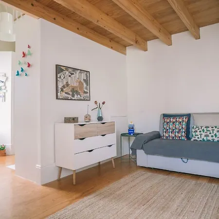 Apartment House / Casa Porto